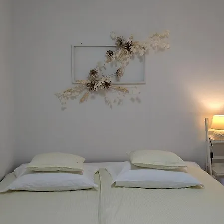 Nono Marjo Lejlighed *