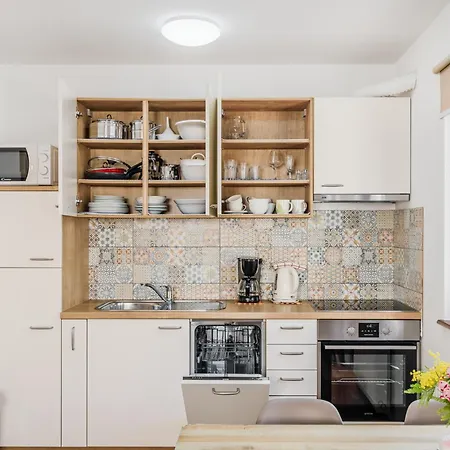 アパート Nono Marjo