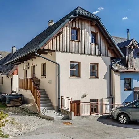 Nono Marjo ボヴェツ