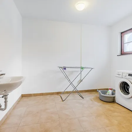 Nono Marjo Apartma